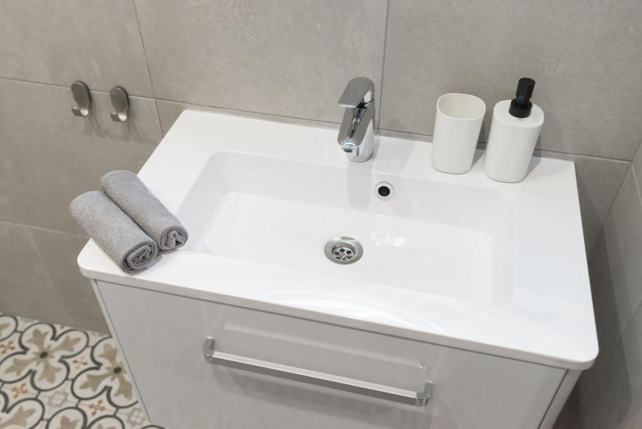 Scandinavian Apartment Elegant Λβιβ Εξωτερικό φωτογραφία
